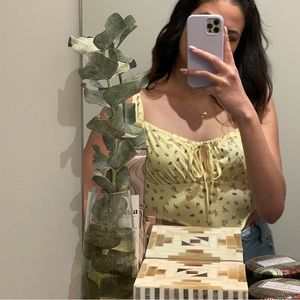 Floral knotted tank top